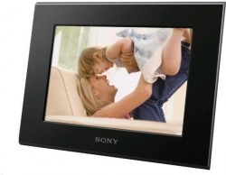 Sony DPF-C70E