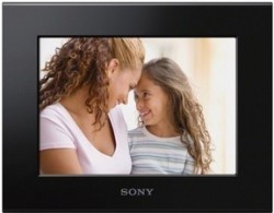 Sony DPF-C70E
